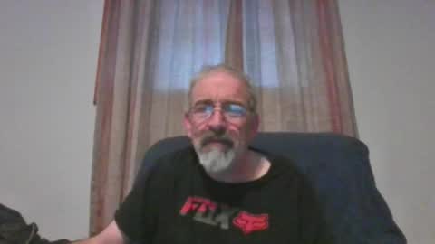 Snapshot of jony_five chatting on March 10, 5:29 pm Jon online show from March 10, 5:29 pm