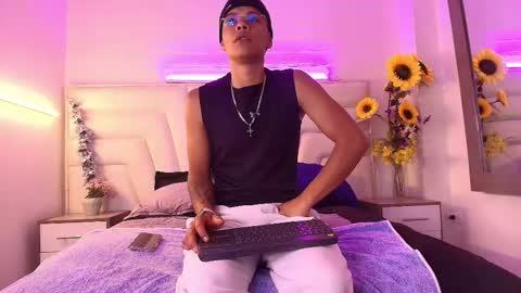 Jordan Kiing online show from October 8, 9:32 pm