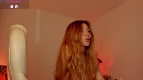 Snapshot of jordaniaa_ chatting on February 21, 6:18 am Megan  OF Jordaniaas online show from February 21, 6:18 am