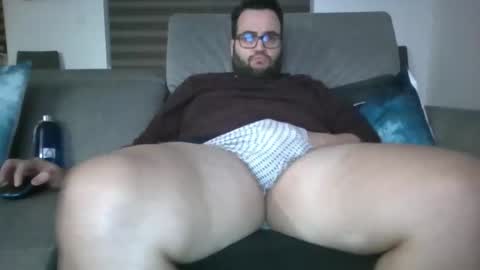 josbon231989 online show from January 15, 5:22 pm