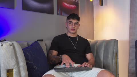 JOSEPH  online show from April 12, 11:47 am