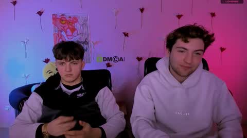 joseph_bear_ online show from February 22, 9:57 am