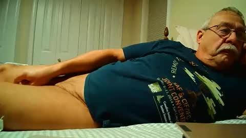 josephgr2021 online show from November 21, 2:04 pm