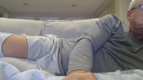 Snapshot of josephgr2021 chatting on December 23, 1:18 am josephgr2021 online show from December 23, 1:18 am