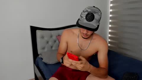 Dilany Josh online show from February 12, 1:59 pm