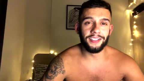 josh_xo online show from September 29, 7:57 pm