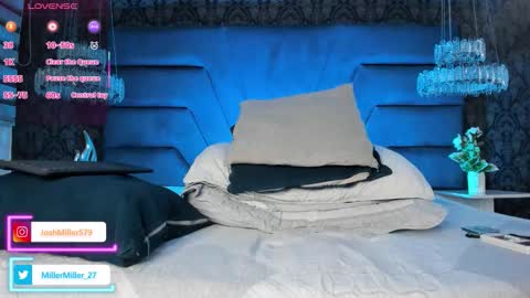 Snapshot of joshmiller___ chatting on October 15, 6:49 am joshmiller___ online show from October 15, 6:49 am