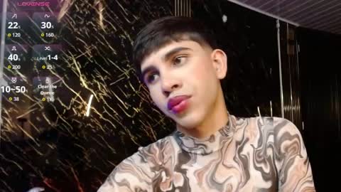 joshua_saenz_ online show from May 8, 1:11 am