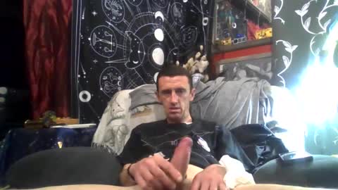 joshuavanbuskirk320 online show from March 12, 1:42 am