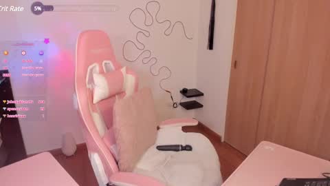 josephine   independent model    online show from February 27, 2:25 am