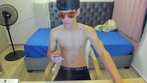 josy online show from March 20, 3:22 am