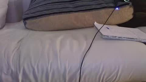 jovenduro84 online show from December 3, 10:05 am