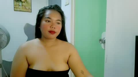 joy9979612 online show from April 13, 6:17 am