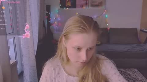 joy_keys online show from March 1, 2:55 pm