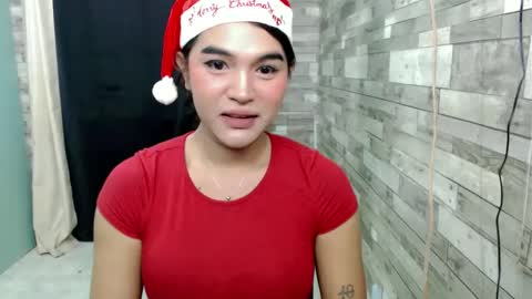 Snapshot of joycum_xxx chatting on December 1, 10:12 pm JOY in your heart  online show from December 1, 10:12 pm