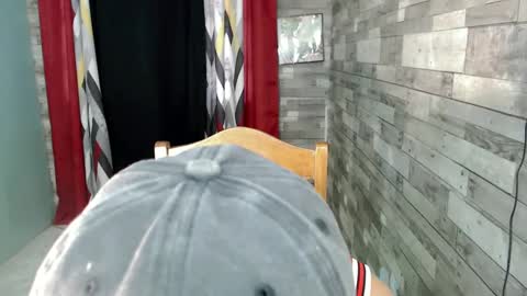 Snapshot of joycum_xxx chatting on January 29, 12:54 am JOY in your heart  online show from January 29, 12:54 am