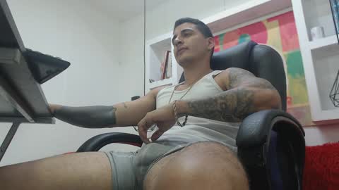 eduardo online show from January 29, 5:56 pm