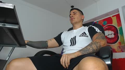 eduardo online show from December 27, 12:23 pm