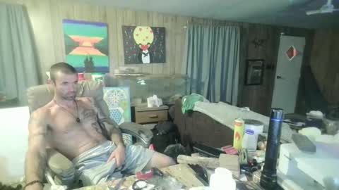 jrizzle1111 online show from May 2, 9:59 am