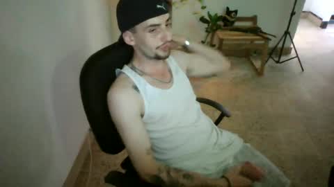 juan235665 online show from July 7, 5:06 pm