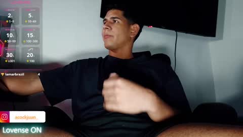 Snapshot of juanacock_2 chatting on October 2, 1:26 am Juan online show from October 2, 1:26 am