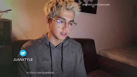 . online show from March 16, 12:42 pm