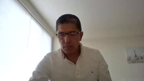 juanearth1 online show from July 10, 10:47 pm