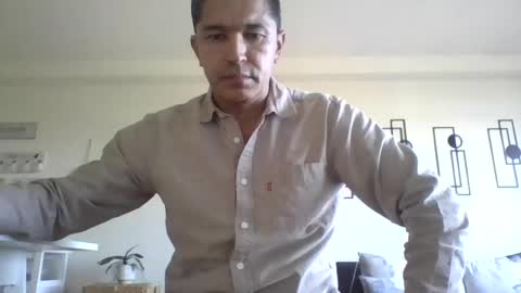 juanearth1 online show from June 15, 9:51 pm