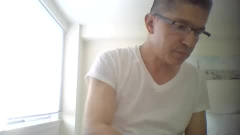 juanearth1 online show from June 30, 10:29 pm
