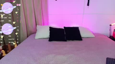 Blue online show from November 22, 4:49 pm