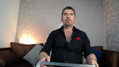 Juan k online show from April 2, 4:42 am