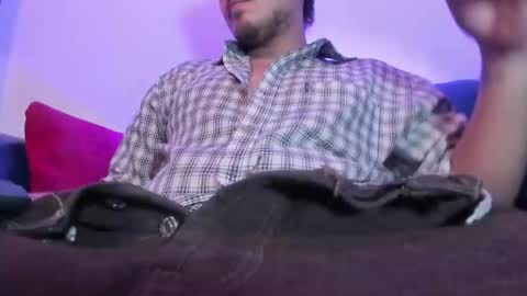 JUAN  online show from February 25, 5:11 am