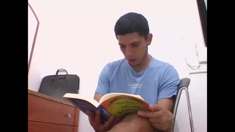 juanperez1999777 online show from October 30, 10:32 pm