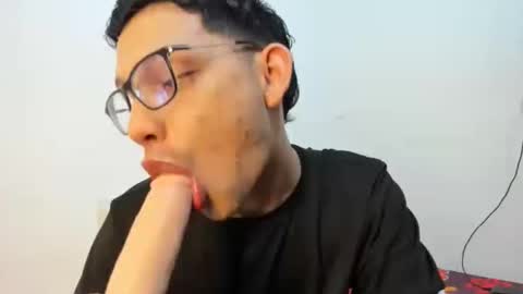 juansuarez204 online show from September 16, 10:46 pm