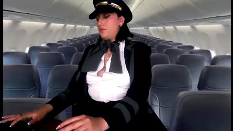 judy_campbell online show from October 9, 8:25 pm