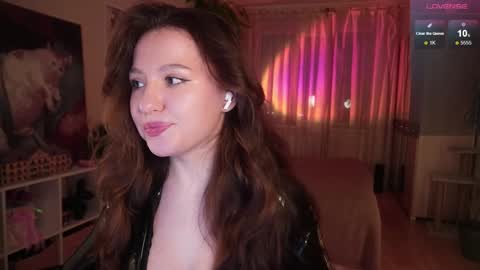 Juelz  online show from December 3, 6:55 pm