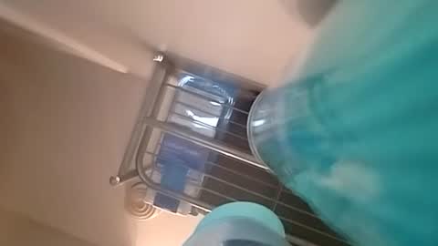 Carlos online show from December 8, 8:09 am