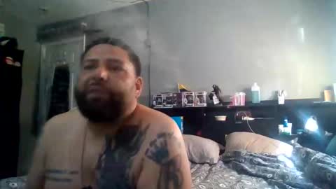Juiceepawwg420 online show from June 3, 1:14 pm