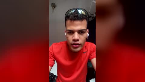 Miguel online show from April 3, 10:17 pm