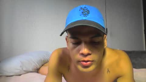 Miguel online show from May 4, 7:31 pm