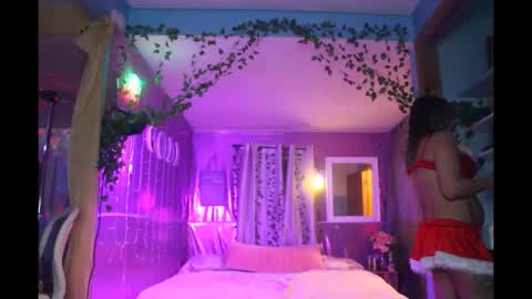 juicyjayxxx69 online show from December 16, 4:30 am