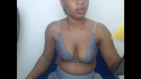Snapshot of juicykinkx chatting on October 20, 6:24 pm juicykinkx online show from October 20, 6:24 pm