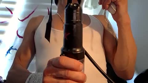 Snapshot of juicystraw chatting on October 29, 12:51 pm juicystraw online show from October 29, 12:51 pm