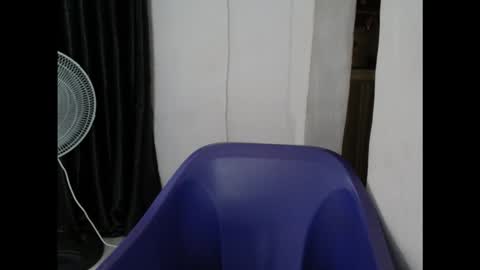 juicyxpink online show from September 21, 9:46 am