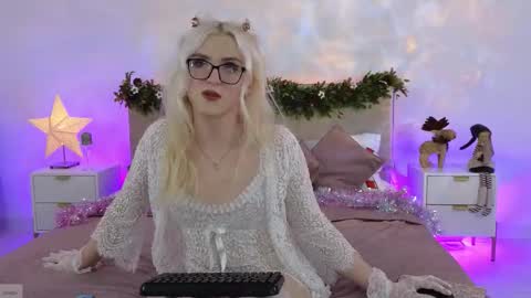 Jules Night online show from December 21, 7:53 pm