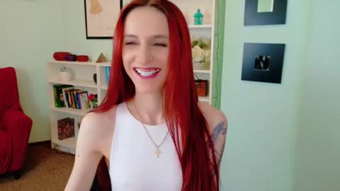 JuliaJae online show from January 18, 8:01 am