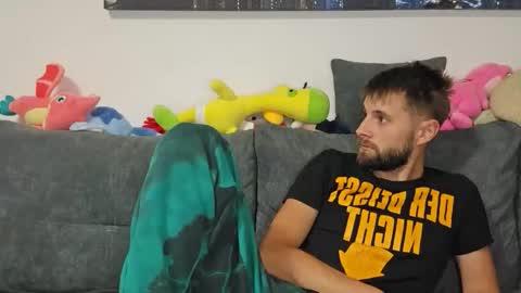 Snapshot of julia_official chatting on September 29, 8:30 pm julia_official online show from September 29, 8:30 pm