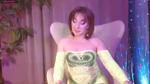 Julia online show from November 2, 7:25 pm