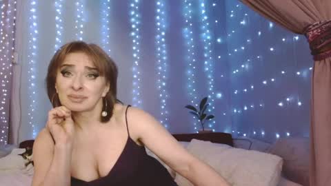 Julia online show from June 6, 4:35 pm