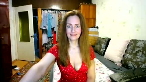 juliaa_foxi online show from June 12, 6:40 pm
